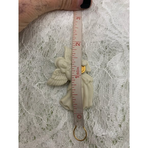 Vintage Lenox Angel Playing Golden Harp Porcelain Pin - Picture 5 of 7